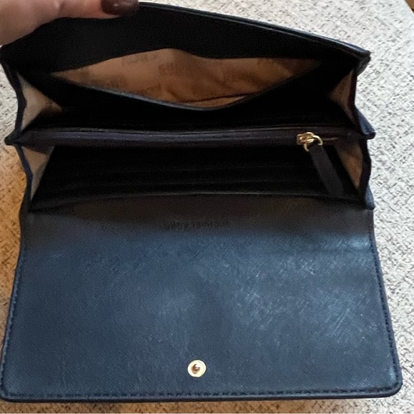 Michael Kors Navy Blue Wallet - Picture 5 of 6